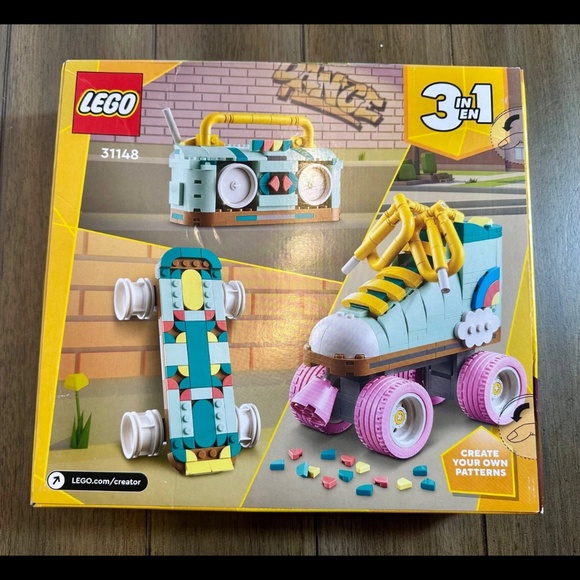 LEGO Creator Retro Roller Skate, 3-in 1 31148 - Picture 3 of 3